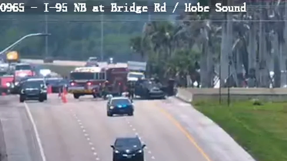 Major crash blocks two left lanes on I-95 northbound near Hobe Sound