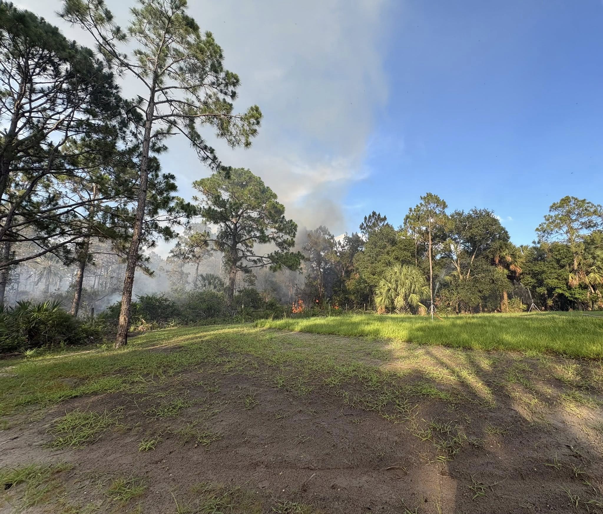 Indiantown brush fire reaches 125 acres, 99% contained